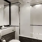 Abbey House Hotel 4*