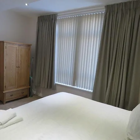 Abbey House Hotel 4*