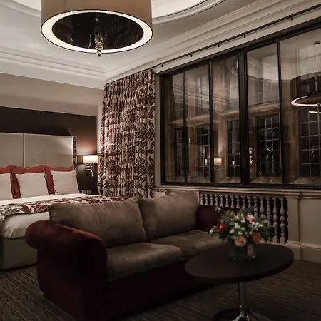 Abbey House 4*