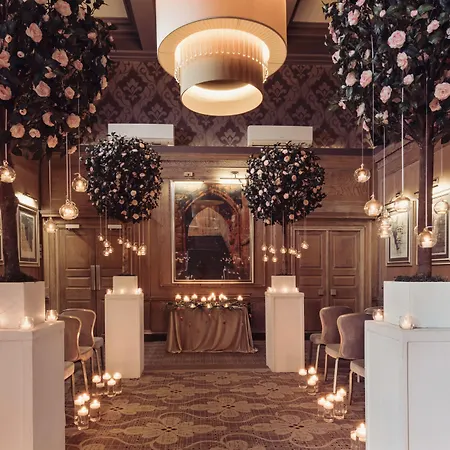 Abbey House 4*