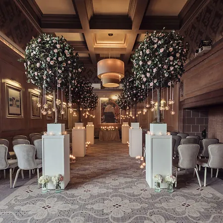 Abbey House Hotel