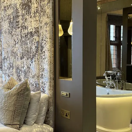 Abbey House 4* 배로우인퍼니스