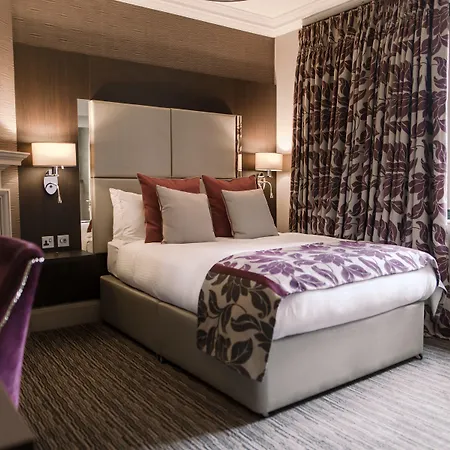 Abbey House 4*