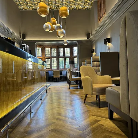 Abbey House Hotel